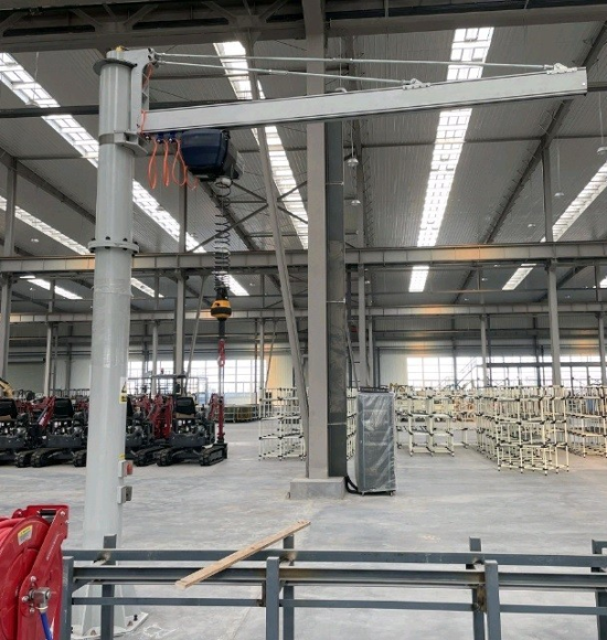 Консольный поворотный кран  в Екатеринбурге