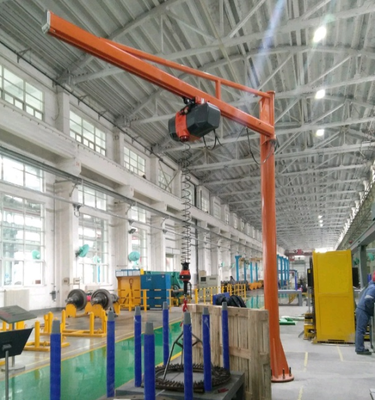 Консольный поворотный кран  в Екатеринбурге